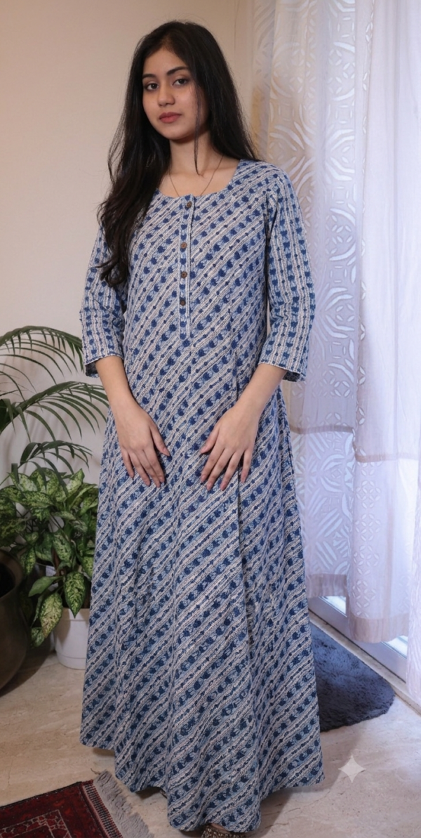 Blue Diagonal Block-Printed Kurta
