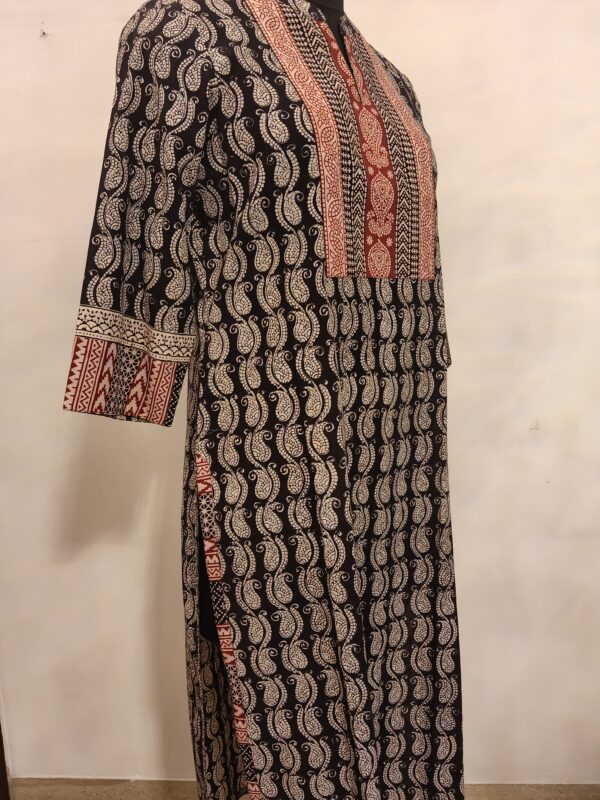 Bagh Elegance Black Paisley Kurta