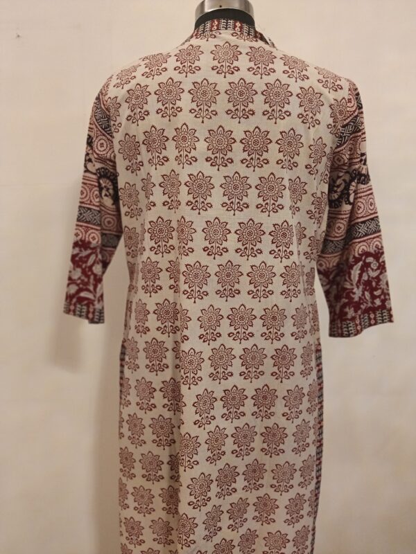 Bagh Elegance Maroon-Beige Cotton Kurta